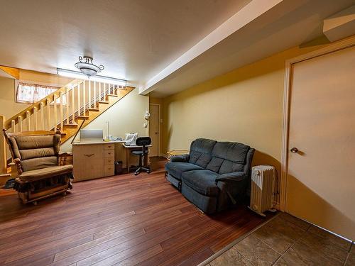 Salle familiale - 330 Rue Du Roi, Val-Des-Sources, QC - Indoor