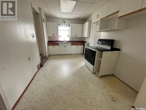 543 12Th Street W, Prince Albert, SK - Indoor Photo Showing Kitchen