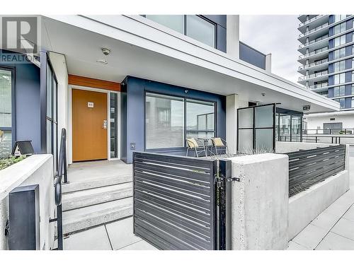 3030 Pandosy Street Unit# 310, Kelowna, BC - Outdoor