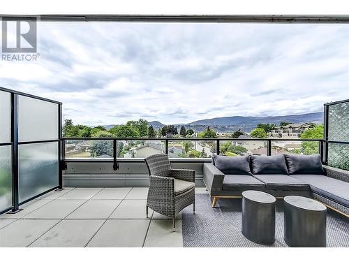 3030 Pandosy Street Unit# 310, Kelowna, BC - Outdoor With Exterior