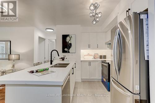 201 - 509 Beecroft Road, Toronto (Willowdale West), ON - Indoor Photo Showing Kitchen With Stainless Steel Kitchen With Double Sink With Upgraded Kitchen