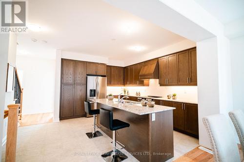 3321 Sixth Line, Oakville, ON - Indoor Photo Showing Kitchen