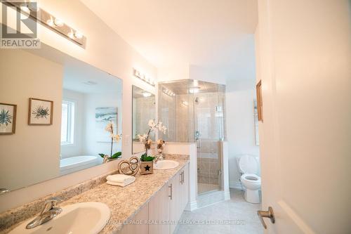 3321 Sixth Line, Oakville, ON - Indoor Photo Showing Bathroom