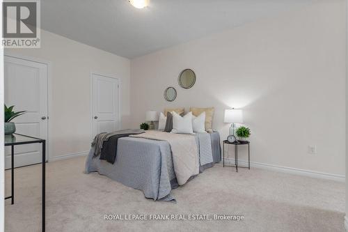 26 Gunton Street, Aurora (Bayview Northeast), ON - Indoor Photo Showing Bedroom