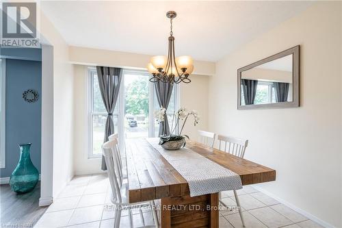 7 Royal Oak Drive, St. Catharines (Martindale Pond), ON - Indoor Photo Showing Dining Room