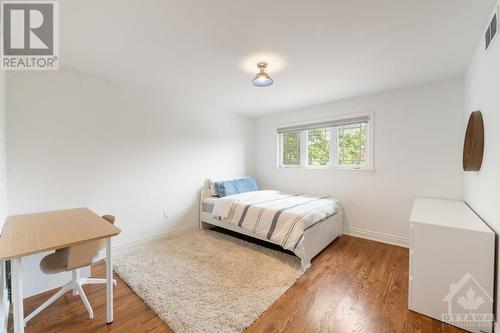 197 Strathcona Avenue, Ottawa, ON - Indoor Photo Showing Bedroom