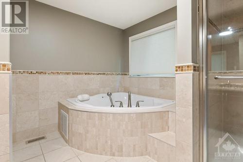 197 Strathcona Avenue, Ottawa, ON - Indoor Photo Showing Bathroom