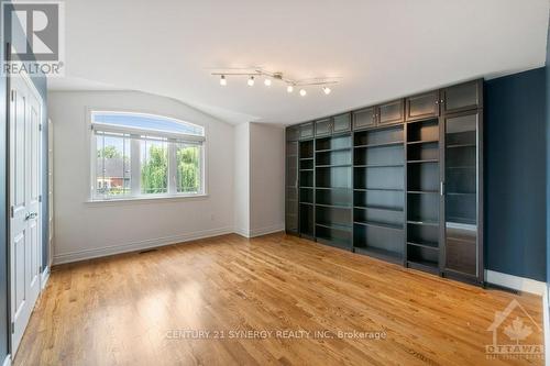 197 Strathcona Avenue, Ottawa, ON - Indoor Photo Showing Other Room