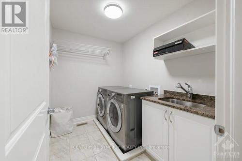 197 Strathcona Avenue, Ottawa, ON - Indoor Photo Showing Laundry Room