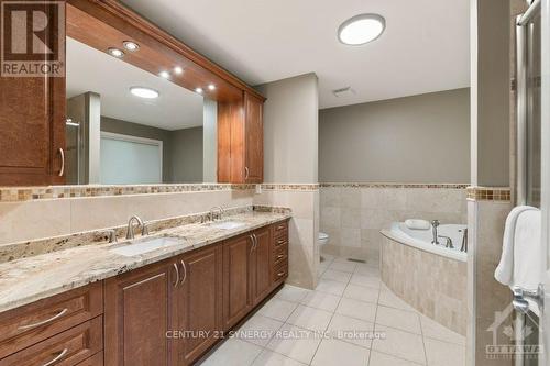 197 Strathcona Avenue, Ottawa, ON - Indoor Photo Showing Bathroom