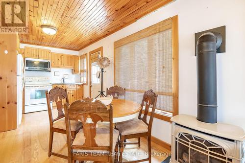 774 Lafontaine Road W, Tiny, ON - Indoor Photo Showing Dining Room