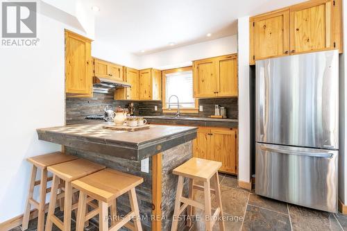 774 Lafontaine Road W, Tiny, ON - Indoor Photo Showing Kitchen