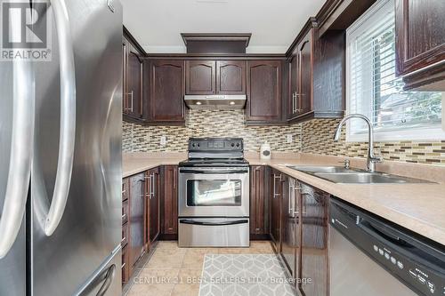 16 Osgoode Drive, Brampton (Brampton East), ON - Indoor Photo Showing Kitchen With Double Sink With Upgraded Kitchen