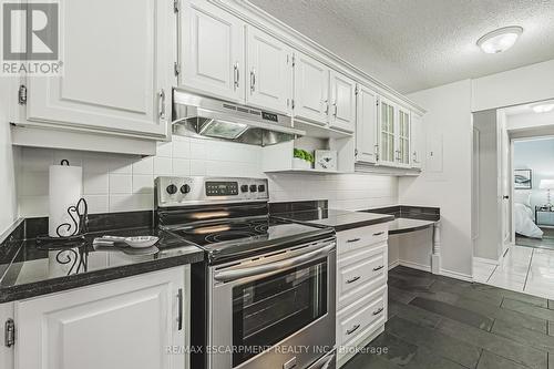 1408 - 2055 Upper Middle Road, Burlington (Brant Hills), ON - Indoor Photo Showing Kitchen