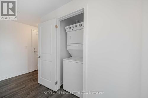 613 - 470 Dundas Street E, Hamilton (Waterdown), ON - Indoor Photo Showing Laundry Room