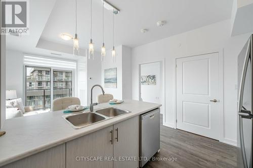 613 - 470 Dundas Street E, Hamilton (Waterdown), ON - Indoor Photo Showing Kitchen With Double Sink