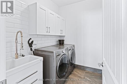 1351 Dallman Street, Innisfil (Lefroy), ON - Indoor Photo Showing Laundry Room