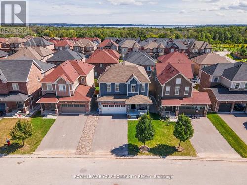 1351 Dallman Street, Innisfil (Lefroy), ON - Outdoor With Facade