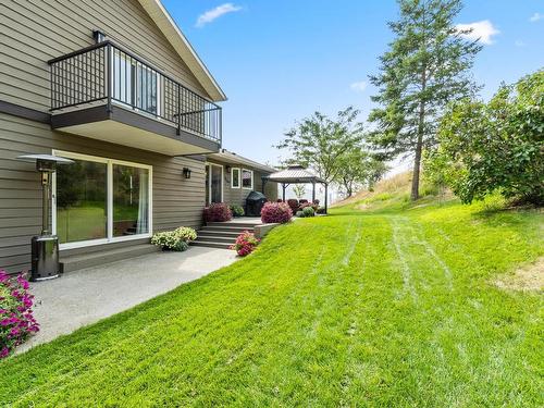 3084 Dohm Road, Kamloops, BC - Outdoor With Deck Patio Veranda