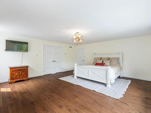 Chambre Ã  coucher principale - 4 Rue De La Rivière, Lac-Brome, QC - Indoor Photo Showing Bedroom