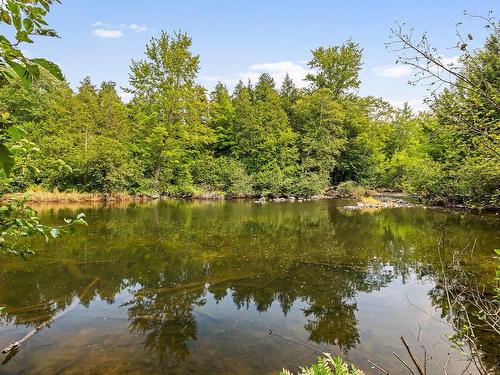 Bord de l'eau - 4 Rue De La Rivière, Lac-Brome, QC - Outdoor With Body Of Water With View