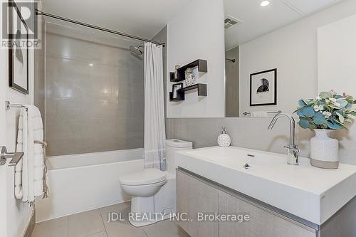 809 - 390 Cherry Street, Toronto (Waterfront Communities), ON - Indoor Photo Showing Bathroom