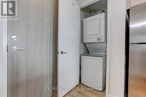 809 - 390 Cherry Street, Toronto (Waterfront Communities), ON - Indoor Photo Showing Laundry Room