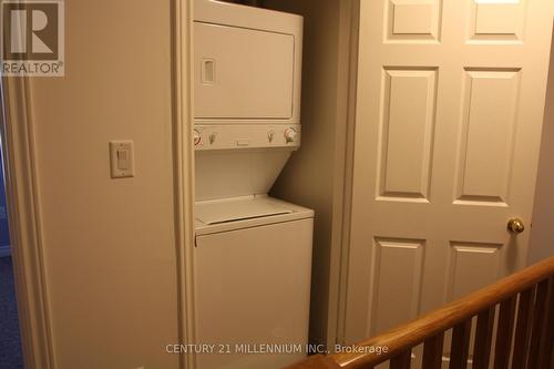 10 Joseph Trail, Collingwood, ON - Indoor Photo Showing Laundry Room