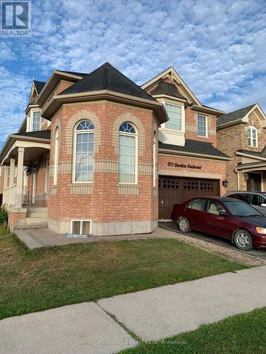 672 Savoline Boulevard, Milton, ON - Outdoor With Facade