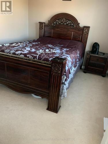 672 Savoline Boulevard, Milton (Harrison), ON - Indoor Photo Showing Bedroom