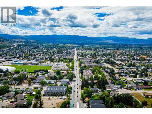 274 Dalgleish Court, Kelowna, BC - Outdoor With View