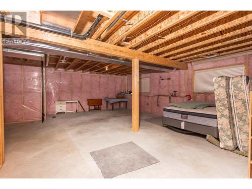 2021 1 Avenue Ne, Salmon Arm, BC - Indoor Photo Showing Basement