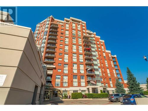 1160 Bernard Avenue Unit# 310, Kelowna, BC - Outdoor With Facade