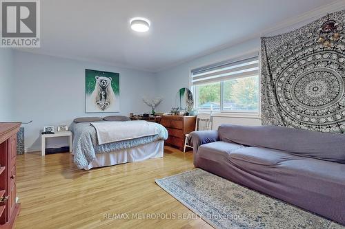 709 Keates Avenue, Oshawa, ON - Indoor Photo Showing Bedroom