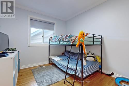 709 Keates Avenue, Oshawa, ON - Indoor Photo Showing Bedroom