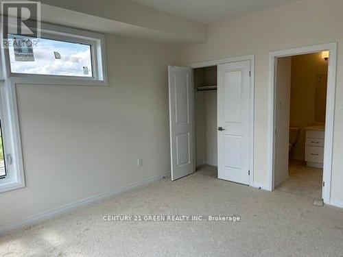 18 - 45 Fieldridge Crescent, Brampton, ON - Indoor Photo Showing Other Room