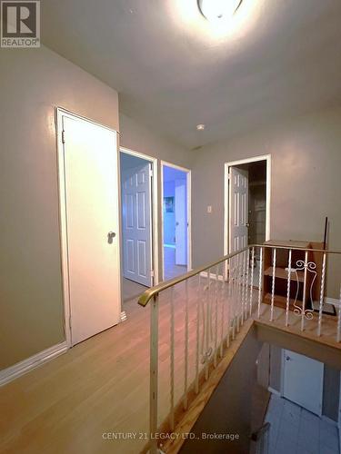 204B - 5877 Bathurst Street, Toronto (Newtonbrook West), ON - Indoor Photo Showing Other Room