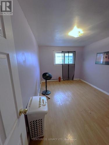 204B - 5877 Bathurst Street, Toronto (Newtonbrook West), ON - Indoor Photo Showing Other Room