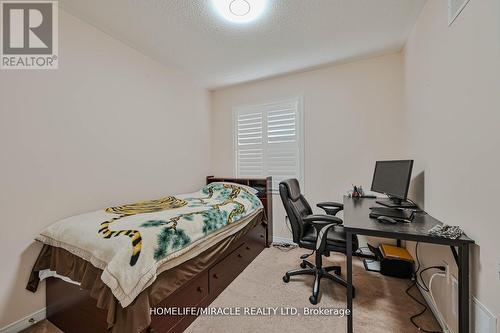 80 Newington Crescent, Brampton (Bram East), ON - Indoor Photo Showing Bedroom