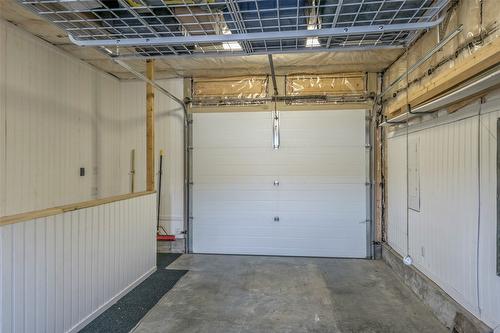 7953 Okanagan Landing Road, Vernon, BC - Indoor Photo Showing Garage