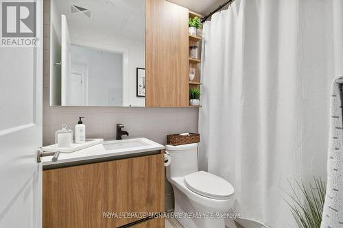 309 - 21 Park Street E, Mississauga (Port Credit), ON - Indoor Photo Showing Bathroom