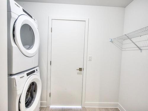 Laundry room - 1121-200 Rue Marie-Charles-Le Moyne, Longueuil (Le Vieux-Longueuil), QC - Indoor Photo Showing Laundry Room