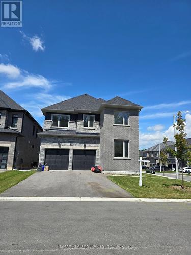 134 Franklin Trail W, Barrie, ON - Outdoor With Facade