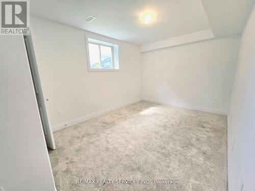 134 Franklin Trail W, Barrie, ON - Indoor Photo Showing Other Room