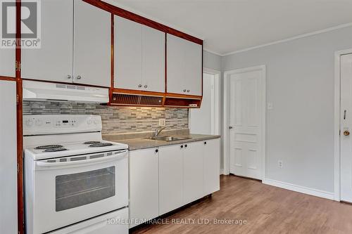 966 Monaghan Road, Peterborough, ON - Indoor Photo Showing Kitchen