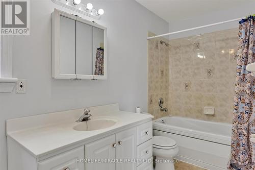 966 Monaghan Road, Peterborough, ON - Indoor Photo Showing Bathroom