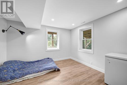 129 Langford Church Road, Brantford, ON - Indoor Photo Showing Bedroom