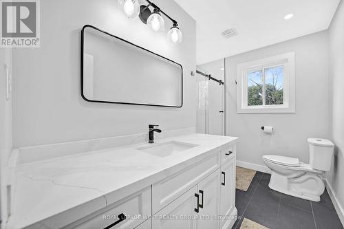 129 Langford Church Road, Brantford, ON - Indoor Photo Showing Bathroom