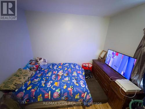 196-198 Clarence Street, London, ON - Indoor Photo Showing Bedroom