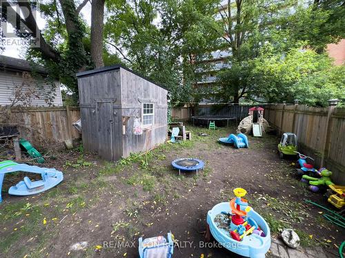 196-198 Clarence Street, London, ON - Outdoor With Backyard